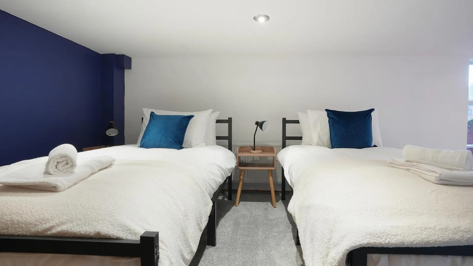 Kelham Riverside Loft,Free Parking,Gym, River View Sheffield